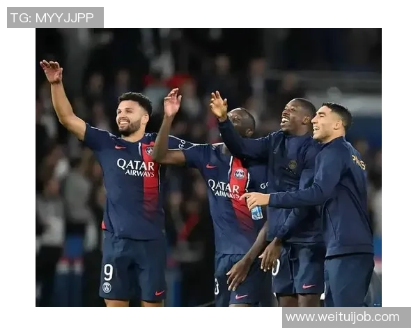 欧联杯激战:里昂与热刺战成平局争议判罚引发全场热议 欧联杯激战:里昂与热刺战成平局争议判罚引发全场热议