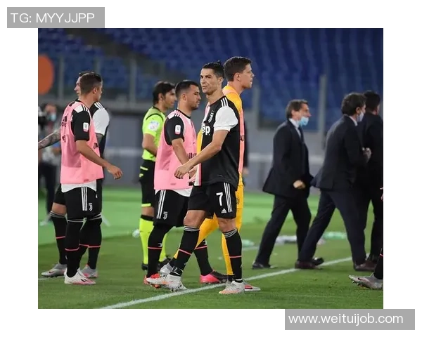 那不勒斯在足总杯中以3-0战胜尤文图斯补时进球引发全场狂欢 那不勒斯在足总杯中以3-0战胜尤文图斯补时进球引发全场狂欢