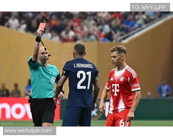 足总杯激战：拜仁与里昂战平引发转会风波与球迷热议