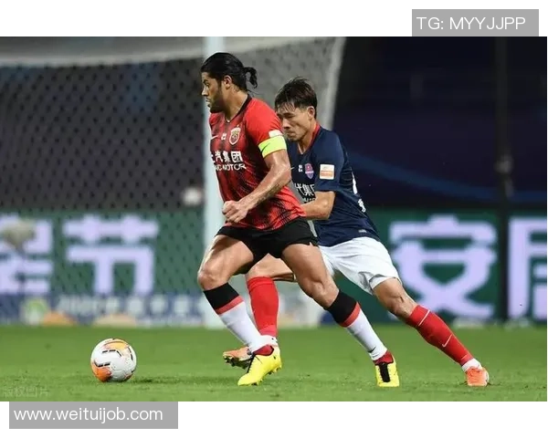 重庆足球队灵活性分析与其他球队的对比研究 重庆足球队灵活性分析与其他球队的对比研究