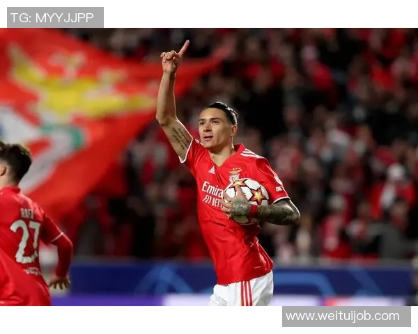 世界杯激战拜仁与里昂战平争议判罚引发全场热议