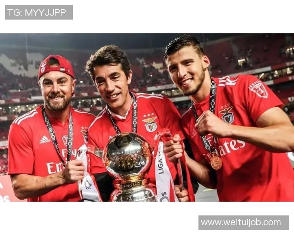 国王杯精彩对决曼联点球大战大胜本菲卡全场沸腾 国王杯精彩对决曼联点球大战大胜本菲卡全场沸腾