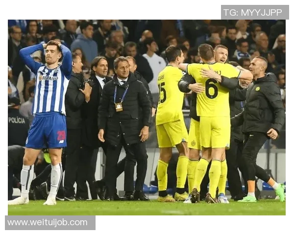 中超历史冷门波尔图逆袭多特蒙德6比2神扑瞬间引发全场狂欢 中超历史冷门波尔图逆袭多特蒙德6比2神扑瞬间引发全场狂欢