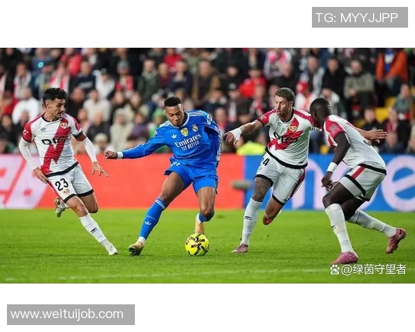 足总杯惊现冷门皇马与里昂战成平局引发全场震动 足总杯惊现冷门皇马与里昂战成平局引发全场震动